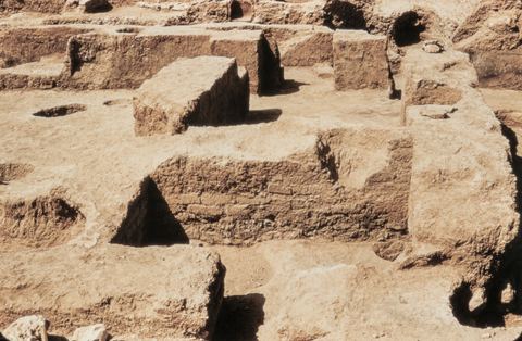 House of the Tiles, Lerna: room XI and other parts from the south.