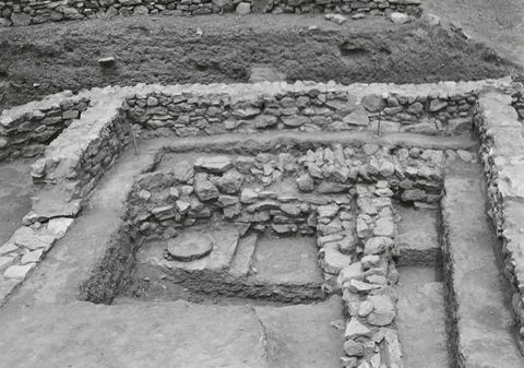 Lerna excavation: part of House D beneath the later House M, seen from the south.