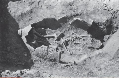 Middle Geometric pithos burial from the cemetery at the foot of Mt Pontinos.